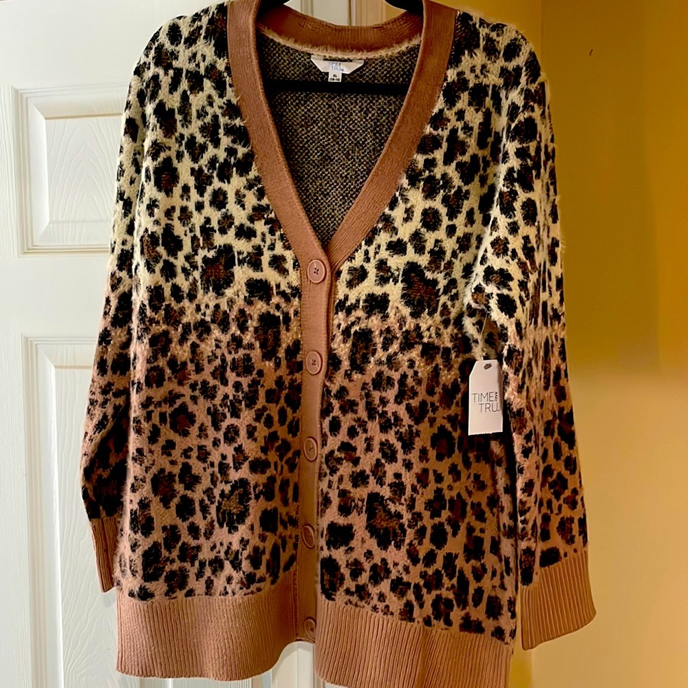 New with tags - super soft cardigan